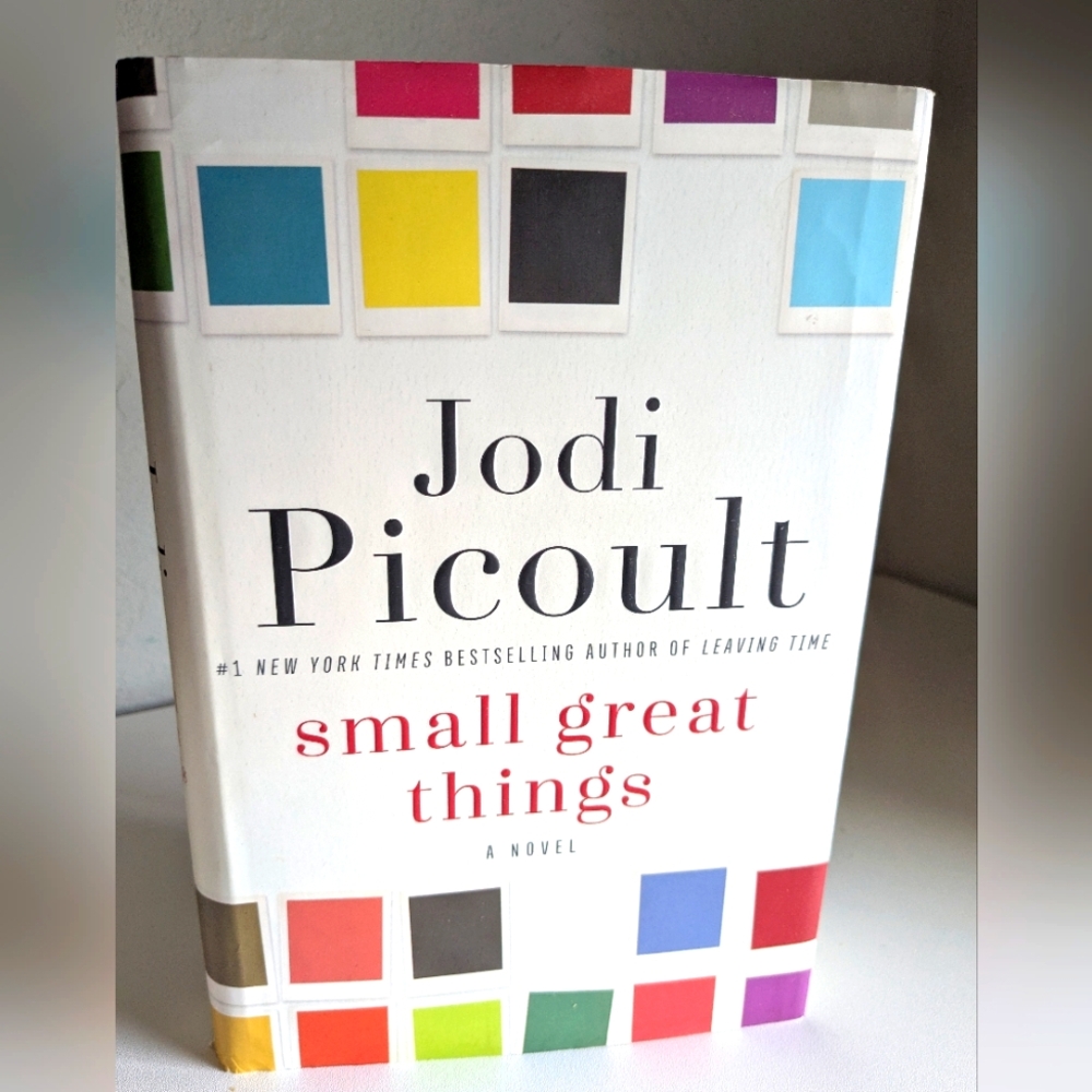 Small Great Things by Jodi Picoult Hardcover Good Condition